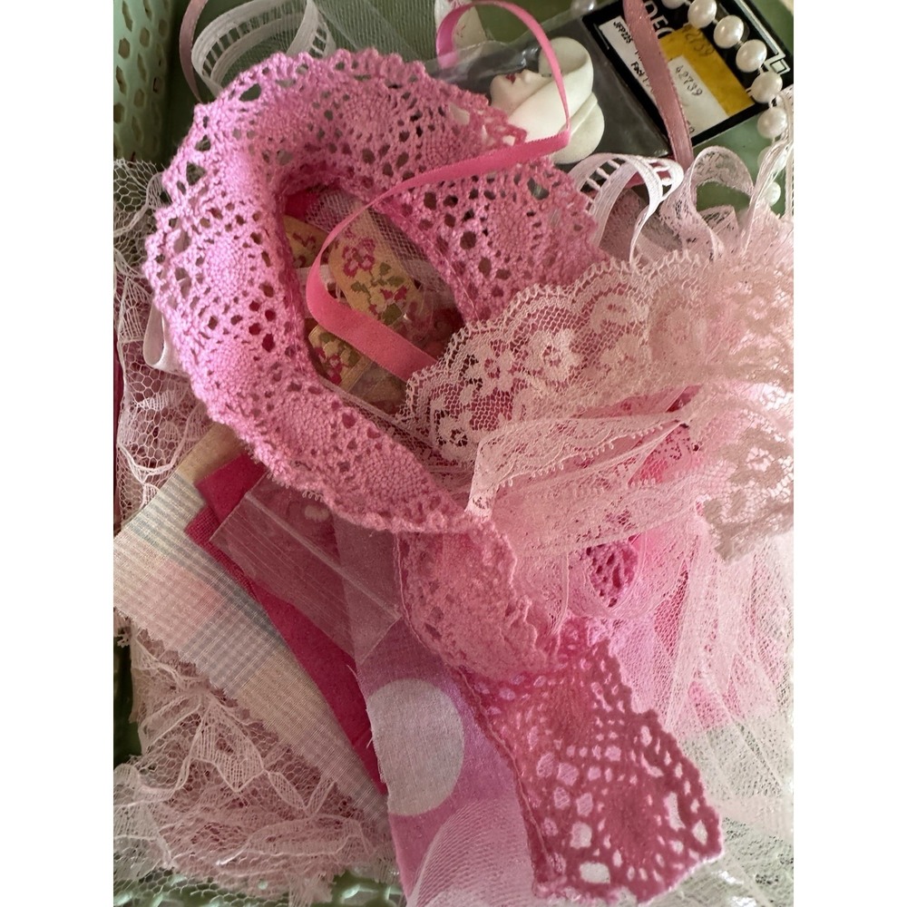 Blue  & Pink Kit 35+ Vintage Embroidered Linens Lace Button Junk Journal vintage - Picture 13 of 16